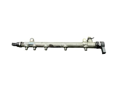 Used Injection rail Injection rail MERCEDES-BENZ C-CLASS (W203) [2000-2007] 31682232 31682232