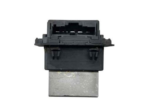 Used Heater resistor RENAULT MEGANE III Hatchback (BZ0/1_, B3_) 1.5 dCi (106 hp) 30051821