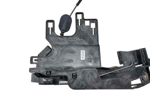 Venstre fortil lås FORD FIESTA VI (CB1, CCN) 1.6 TDCi | BP29821484C98