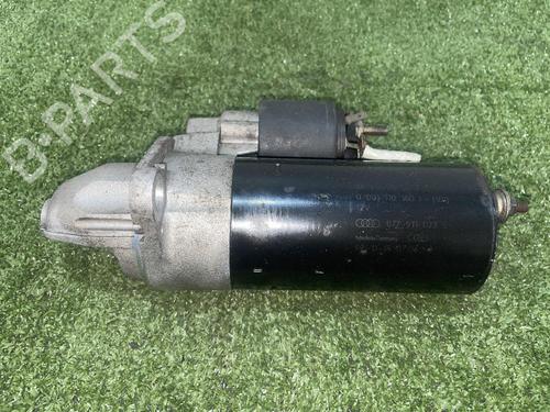 Używane Rozrusznik AUDI A8 D2 (4D2, 4D8) [1994-2005]  31684910