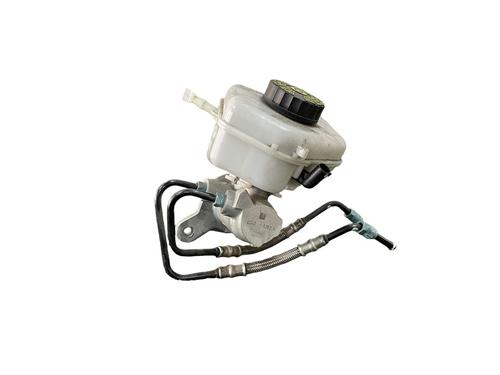 Brake master cylinder BMW 3 (F30, F80) 330 d xDrive | BP24223907M77 