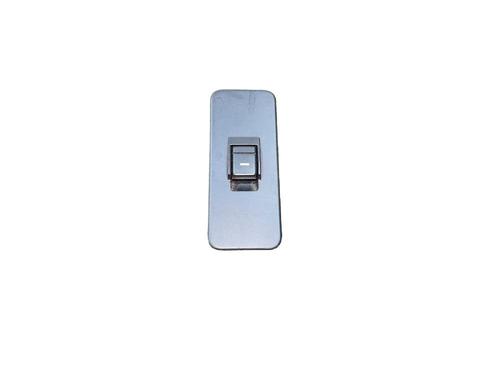 Used Right rear window switch LAND ROVER RANGE ROVER SPORT I (L320) 2.7 D 4x4 (190 hp) 25210807