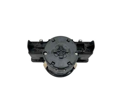 Used Headlight switch Headlight switch MERCEDES-BENZ GLA-CLASS (X156) GLA 200 CDI / d (156.908) (136 hp) 33810740 33810740