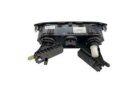 Used Climate control Climate control HYUNDAI i20 II Coupe (GB) 1.2 (84 hp) 29177091 29177091