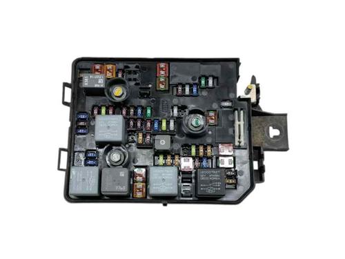 Used Fuse box CHEVROLET TRAX 1.7 TD AWD (131 hp) 26490621