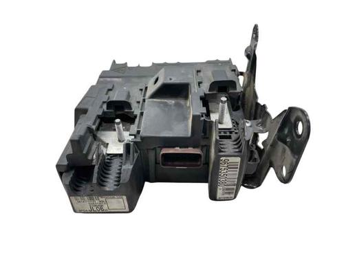 Fuse box PEUGEOT 308 SW II (LC_, LJ_, LR_, LX_, L4_) 1.6 THP 155 | BP29383074E1 