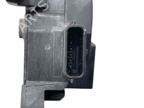 pedal-renault-megane-iv-hatchback-b9amn_-2015-30270987 main image