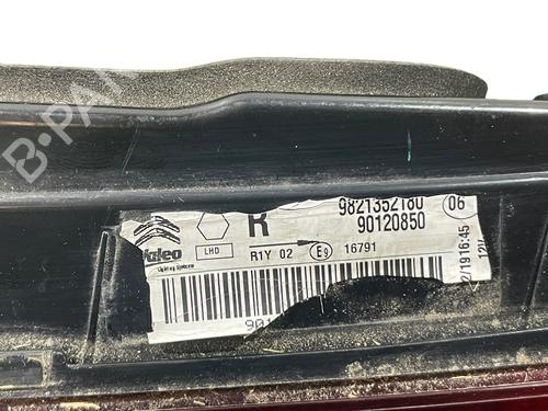 Used Right tailgate light Right tailgate light CITROËN C4 CACTUS 1.5 BlueHDi 120 (120 hp) 25211063 25211063
