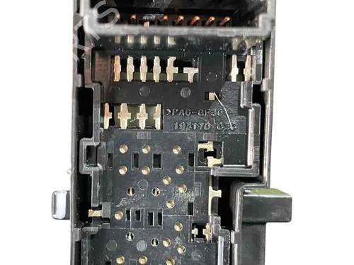 left-rear-window-switch-toyota-c-hr-_x1_-2016-24225047 main image