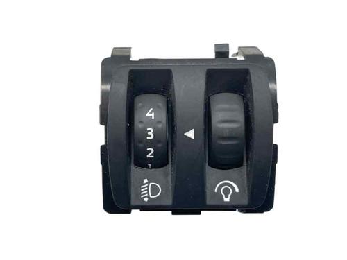 Used Switch RENAULT MEGANE IV Saloon 1.5 Blue dCi 95 (LVA2) (95 hp) 29449008