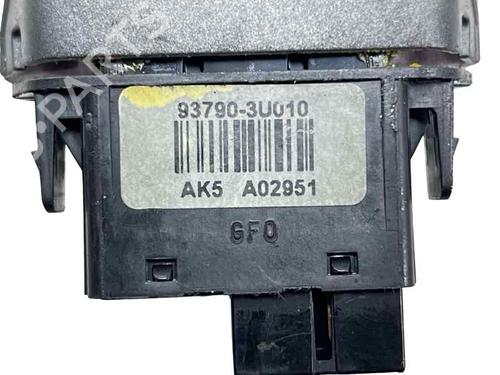 Warning switch KIA SPORTAGE III (SL) 1.7 CRDi | BP30871370I22 - Image 4
