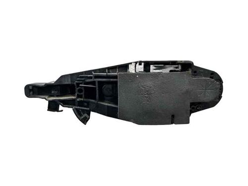 Maniglia esterna anteriore destra PEUGEOT 5008 II (MC_, MJ_, MR_, M4_) 1.2 THP (MRHNYH, MRHNYW, MRHNSJ, MRHNSU, MRHNSM) (131 hp) 31869855