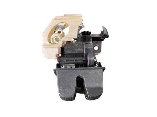 Used Tailgate lock VW PASSAT B8 (3G2, CB2) 2.0 TDI 4motion (150 hp) 25212860
