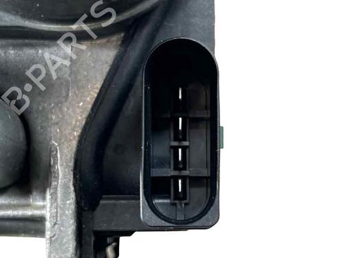 Used Front wiper motor Front wiper motor VOLVO XC40 (536) T2 (129 hp) 33424584 33424584