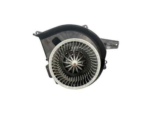 Varmeblæser VW POLO V (6R1, 6C1) 1.4 TDI (75 hp) 25213025