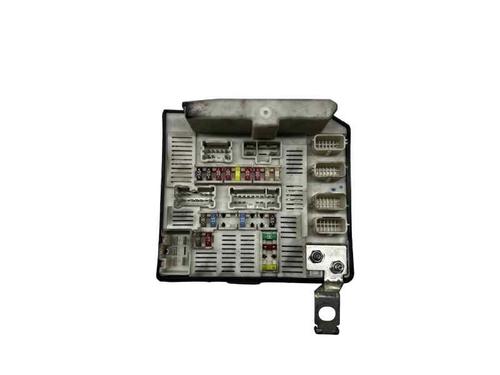 Used Fuse box Fuse box RENAULT MEGANE II (BM0/1_, CM0/1_) [2001-2012] 32978210 32978210