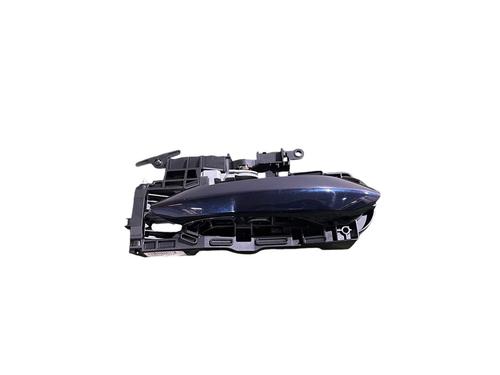 Used Front right exterior door handle BMW 5 Touring (F11) 520 d (184 hp) 25211210