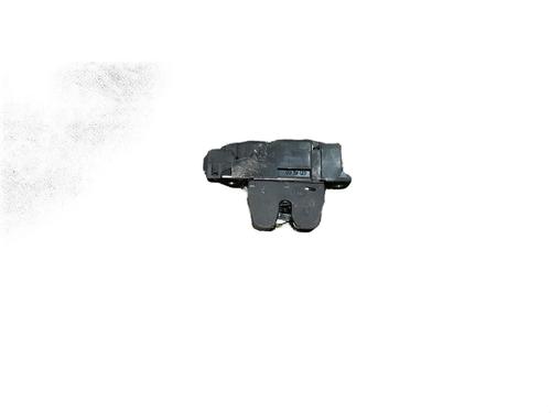 Used Tailgate lock Tailgate lock CITROËN C4 CACTUS 1.5 BlueHDi 120 (120 hp) 25211096 25211096