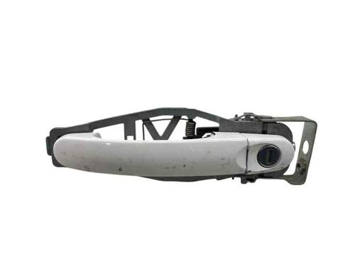 Used Front left exterior door handle Front left exterior door handle 29605638 29605638
