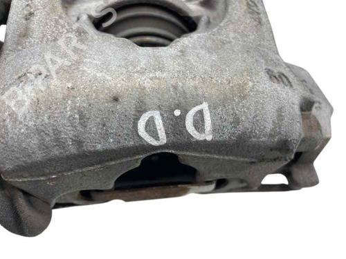 Right front brake caliper JAGUAR XE (X760) 2.0 D AWD | BP29908387M104