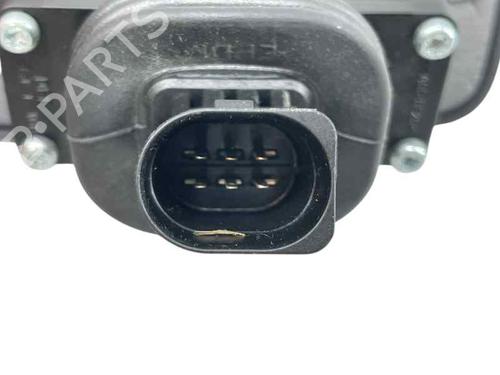 Switch VW TRANSPORTER T5 Van (7HA, 7HH, 7EA, 7EH) 2.5 TDI | BP26652048I30 - Image 3