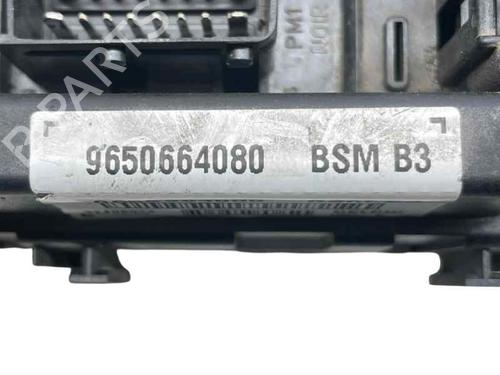 Used Fuse box Fuse box CITROËN XSARA (N1) [1997-2005] 31869424 31869424