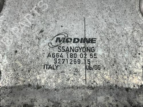 Used Oil radiator Oil radiator SSANGYONG RODIUS I 2.7 Xdi 4WD (163 hp) 25210712 25210712