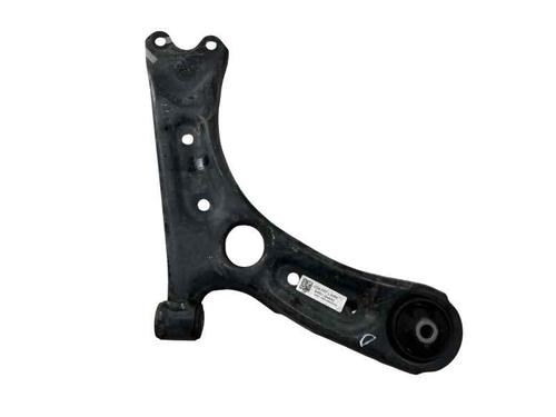 Used Right front suspension arm HYUNDAI i30 (PDE, PD, PDEN) 1.6 CRDi (95 hp) 31848242