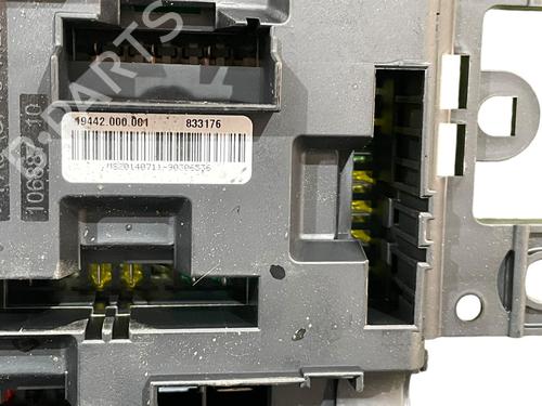 Used Fuse box Fuse box BMW 3 (F30, F80) 330 d xDrive (258 hp) 24223921 24223921