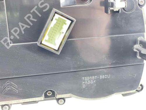 Used Instrument cluster Instrument cluster CITROËN C3 II (SC_) 1.2 VTi 82 (82 hp) 26971174 26971174