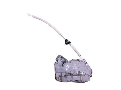 rear-right-lock-seat-ateca-kh7-khp-2016-24224537 main image