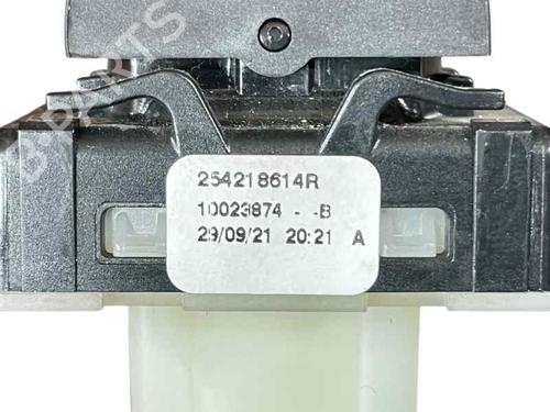 Used Left front window switch DACIA DUSTER (HM_) 1.5 dCi 115 4x4 (HMAD) (116 hp) 29177711