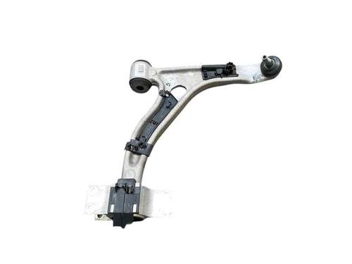 Used Right front suspension arm Right front suspension arm MERCEDES-BENZ GLA-CLASS (X156) GLA 200 CDI / d (156.908) (136 hp) 33810696 33810696