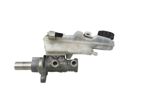 Brake master cylinder TOYOTA AURIS (_E18_) 1.4 D-4D (NDE180_, NDE180R) | BP29177103M77 