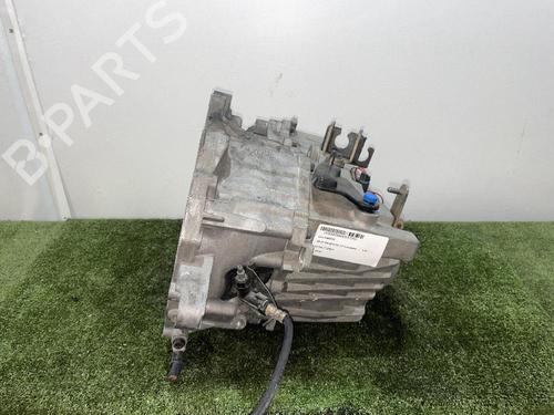 Used Gearbox VOLVO S80 I (184) [1998-2008]  31684676