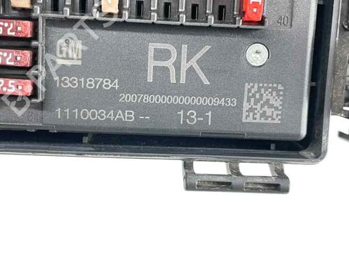 Fuse box OPEL ASTRA J (P10) 2.0 CDTI (68) | BP26161489E1 