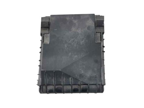 Fuse box SKODA SUPERB II (3T4) 2.0 TDI | BP29628157E1