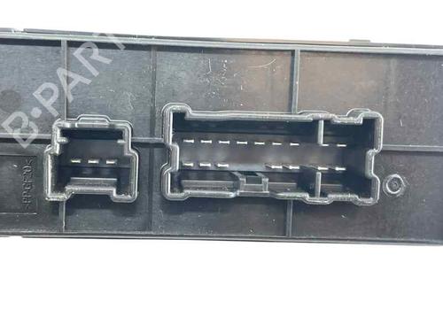 Left front window switch NISSAN JUKE (F15) 1.5 dCi | BP31682646I27