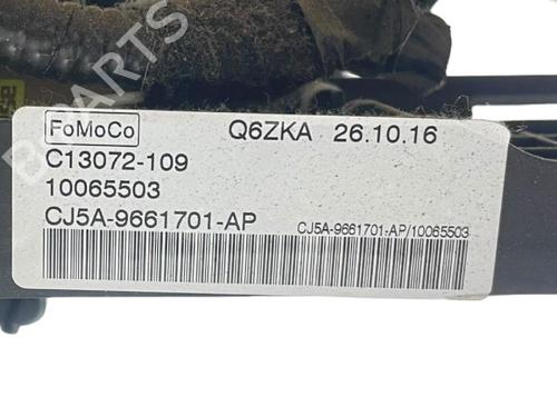 Left front seat FORD KUGA II (DM2)  | BP31682124C15 