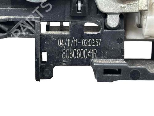 rear-right-exterior-door-handle-renault-megane-iv-grandtour-k9amn_-2016-33013998 main image