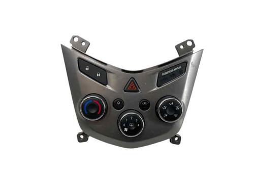 Used Climate control CHEVROLET AVEO Hatchback (T300) 1.2 (86 hp) 26314599