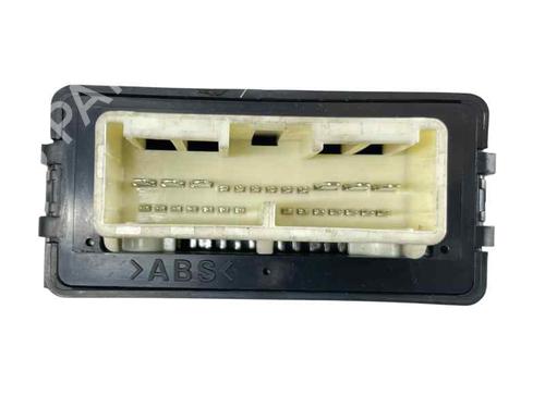 Used Electronic module Electronic module TOYOTA AURIS (_E18_) 1.4 D-4D (NDE180_, NDE180R) (90 hp) 27924301 27924301