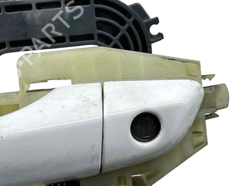 front-left-exterior-door-handle-hyundai-i30-pde-pd-pden-2016-31848264 main image