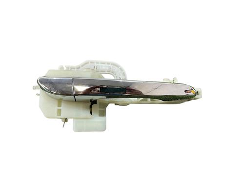 front-right-exterior-door-handle-hyundai-tucson-tl-tle-2015-2016-2017-2018-2019-2020-2021-2022-2023-25210489 main image