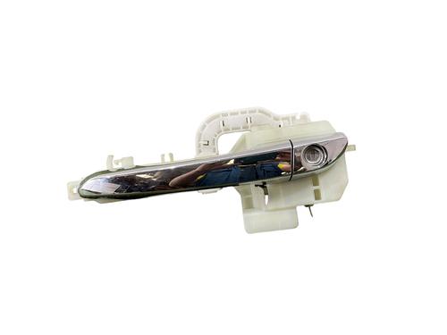 front-left-exterior-door-handle-hyundai-tucson-tl-tle-2015-2016-2017-2018-2019-2020-2021-2022-2023-25210490 main image
