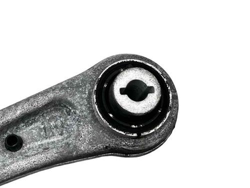 Used Left rear suspension arm Left rear suspension arm JAGUAR XE (X760) 2.0 D AWD (180 hp) 33425361 33425361