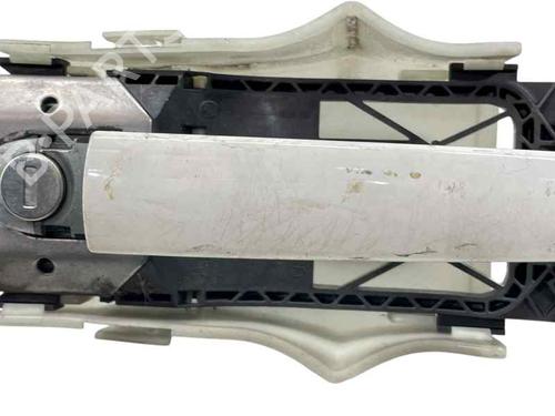 front-left-exterior-door-handle-skoda-rapid-spaceback-nh1-2012-2013-2014-2015-2016-2017-2018-2019-30294638 main image