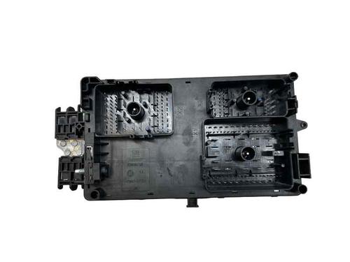 Used Fuse box Fuse box OPEL INSIGNIA A Saloon (G09) 2.0 Turbo (69) (220 hp) 33424378 33424378