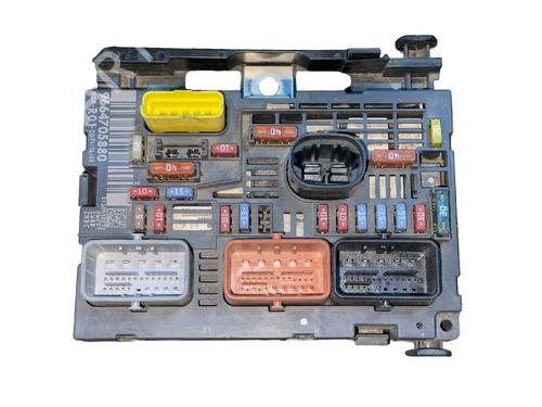 Used Fuse box CITROËN C4 Picasso I MPV (UD_) [2006-2015]  31682180