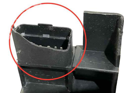 Used Ignition coil Ignition coil PEUGEOT 407 SW (6E_, 6D_) 2.2 (158 hp) 33536703 33536703